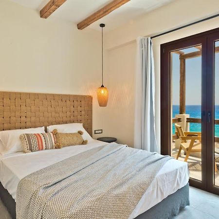 Ypsilos Beach Suites Adults Only Kyra Panagia Екстериор снимка