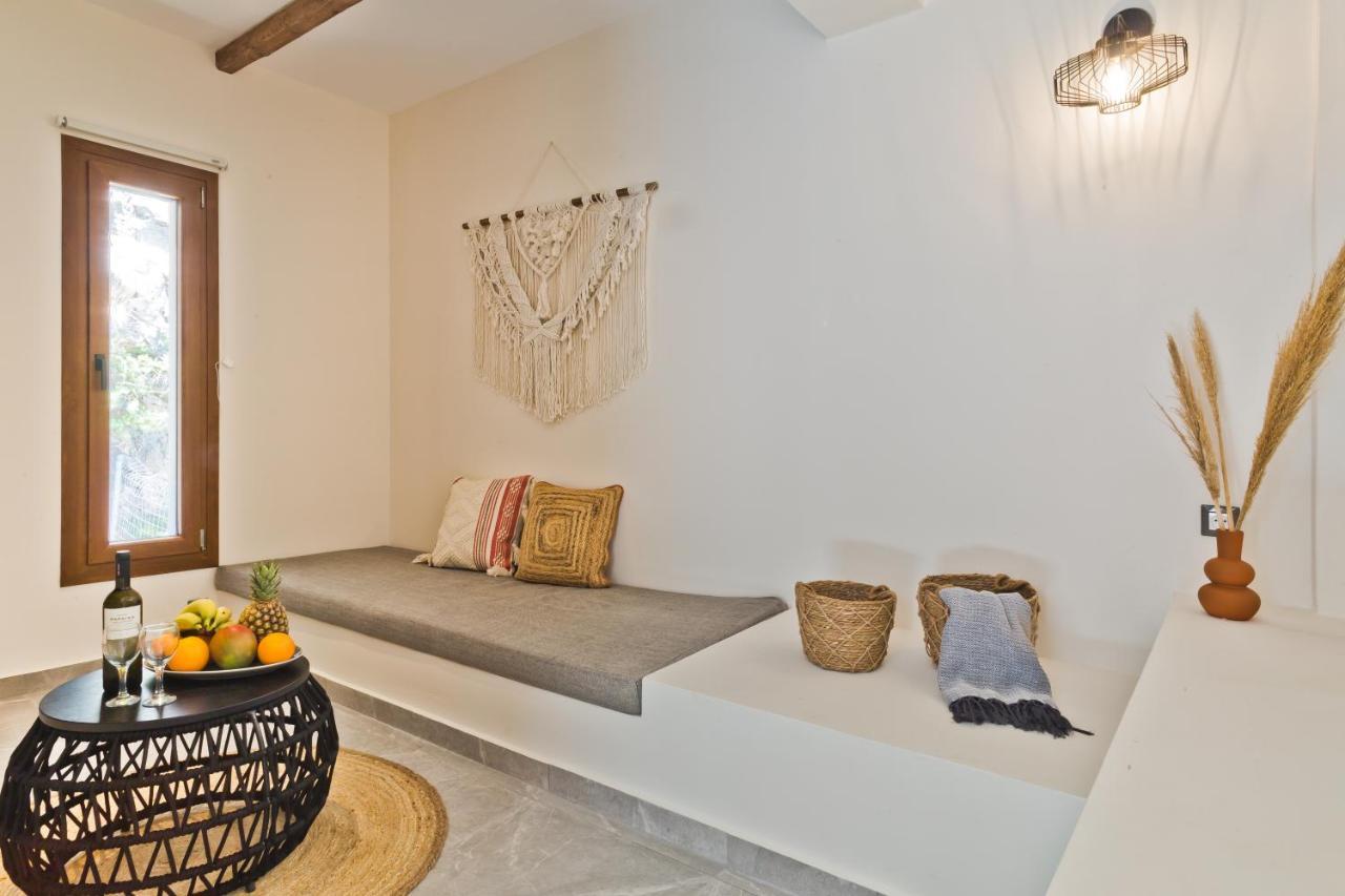 Ypsilos Beach Suites Adults Only Kyra Panagia Екстериор снимка